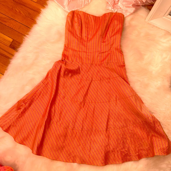 Nicole Miller - Picture 1 of 6